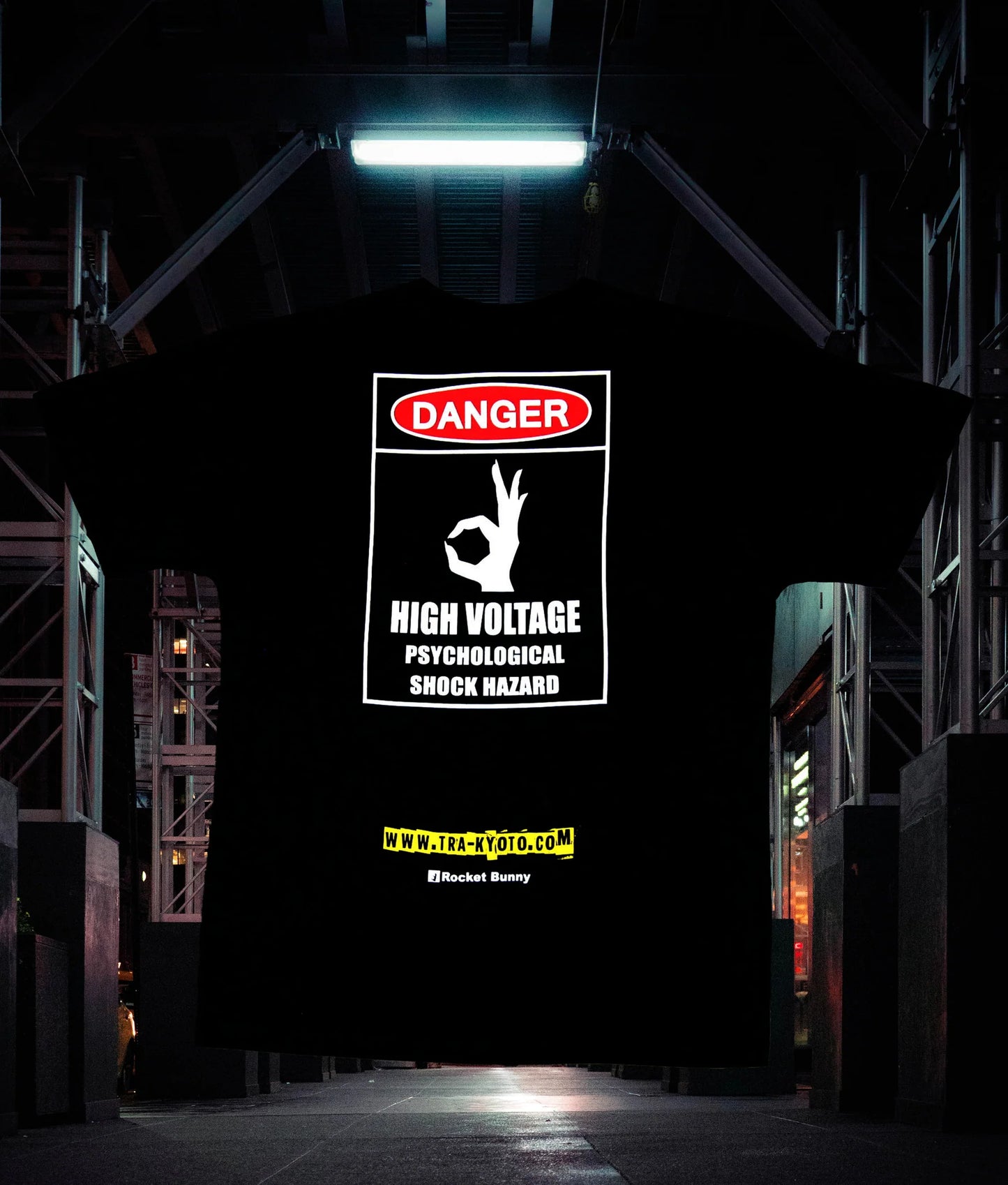Rocket Bunny Racing × Pandem | “HIGH VOLTAGE” TRAKYOTO.COM T Shirt | BLACK