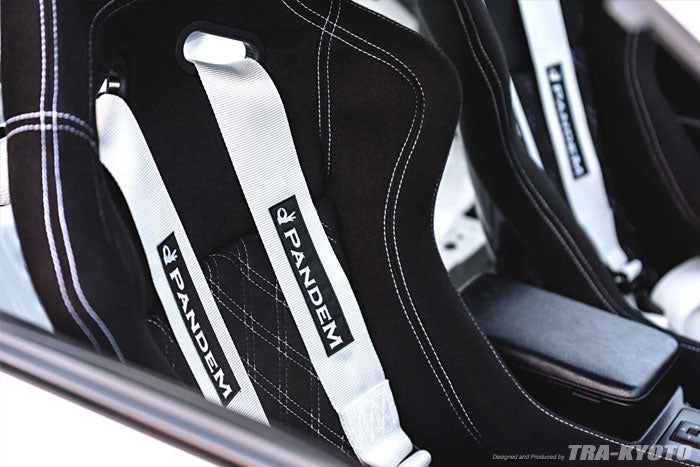 Pandem | 6pt Harness - White
