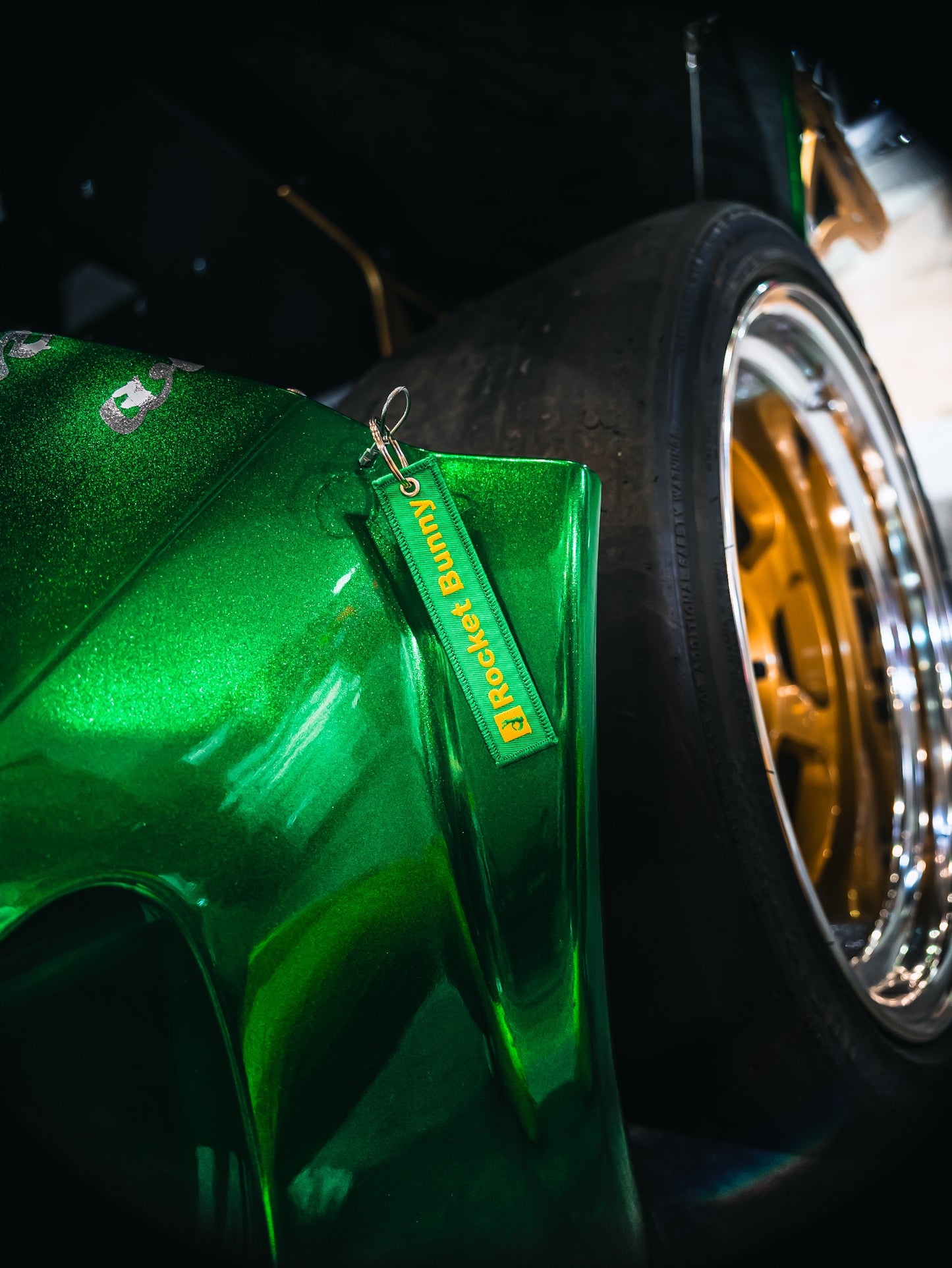 [ EXCLUSIVE ] Aussie 🇦🇺 Rocket Bunny Pandem Jet Tag Keyring