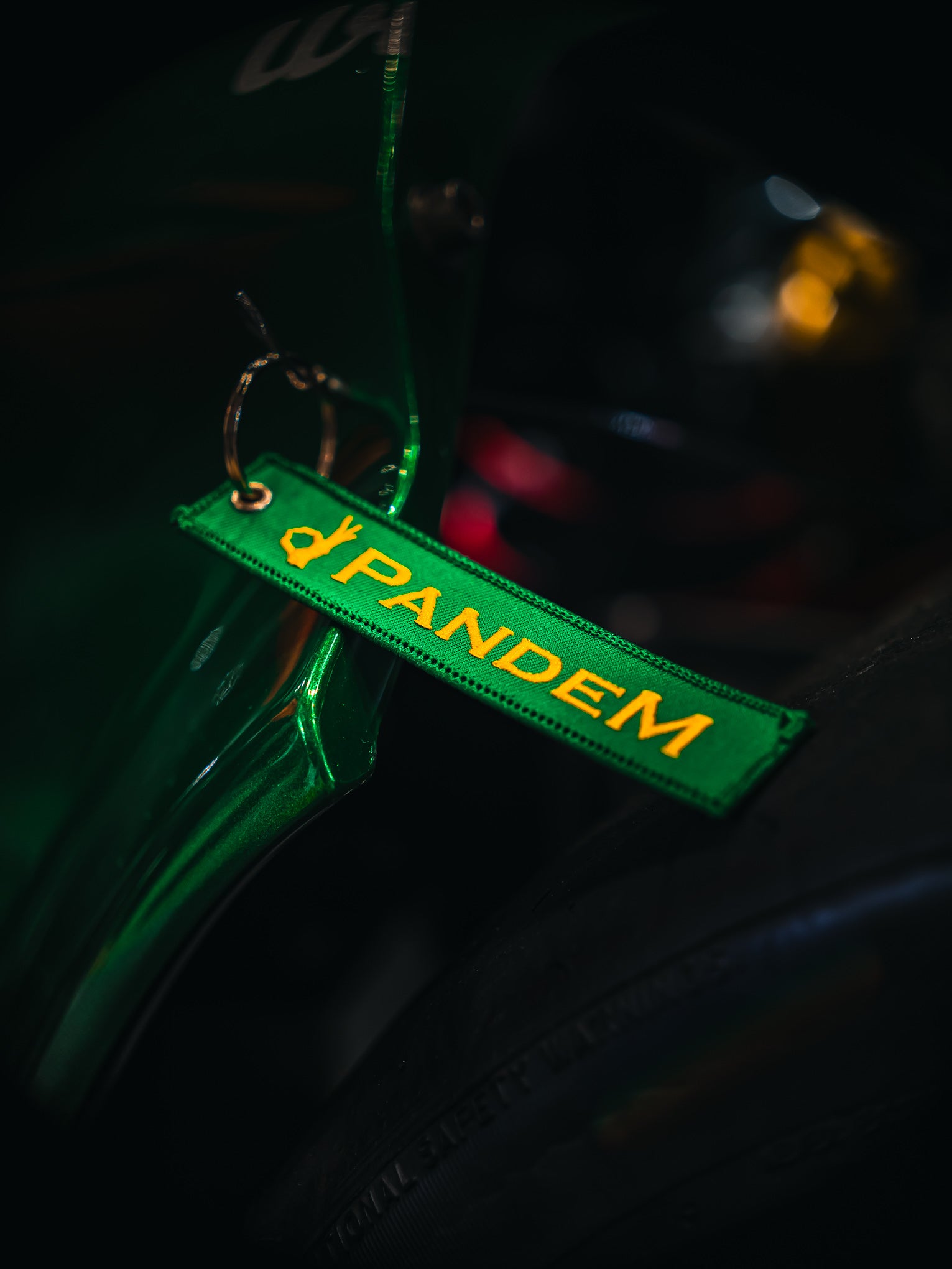 EXCLUSIVE ] Aussie 🇦🇺 Rocket Bunny Pandem Jet Tag Keyring