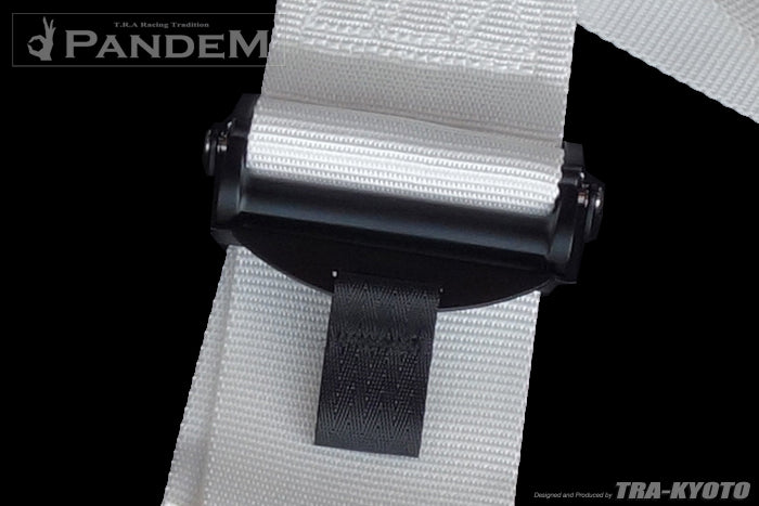 Pandem | 6pt Harness - White